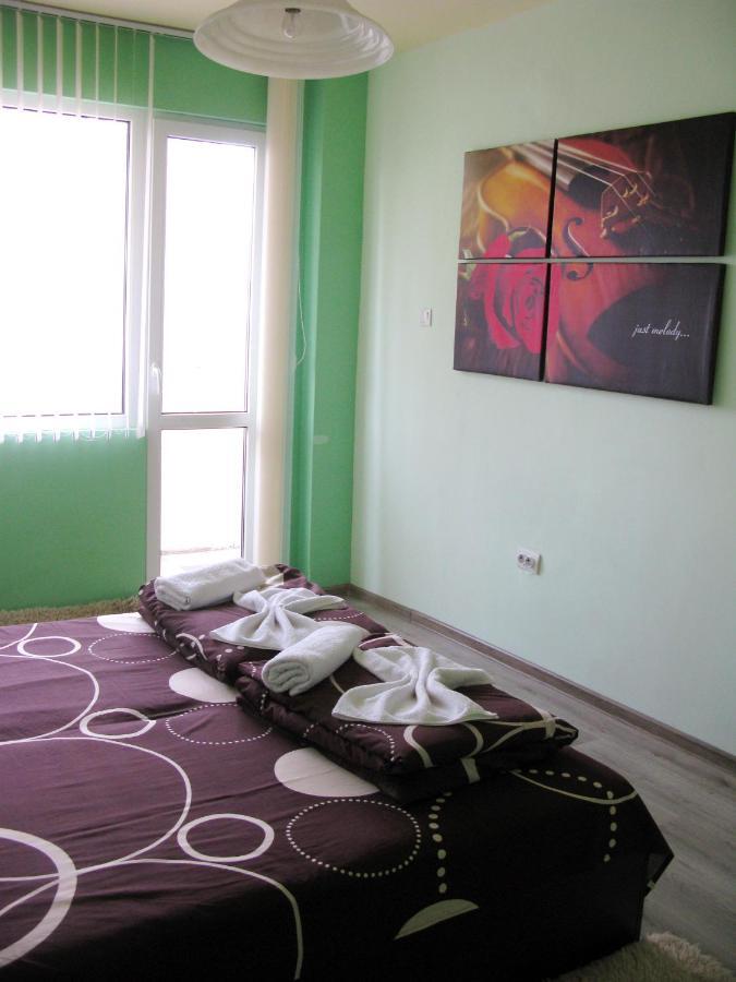 Apartment Melody Varna Exteriör bild